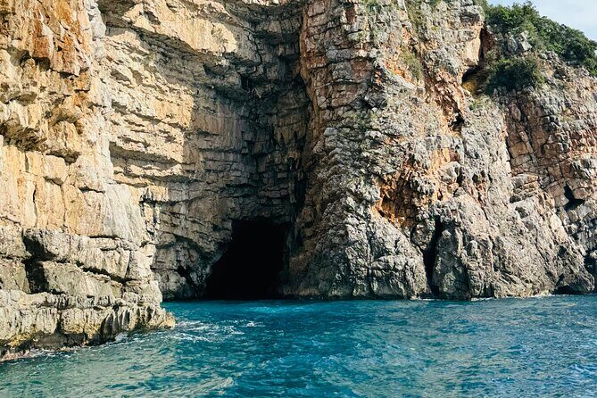 3 Hours Private Blue Cave Adventure (Free Drinks) - Free Drinks, WiFi on Request, and Why the Boat Experience Feels Personal