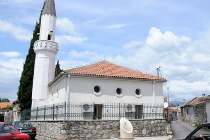 ALBANIA tour - Rozafa, Skadar lake, Niagara waterfalls, Shkodra - The real difference-maker: guide quality, wine snacks, and how the day feels