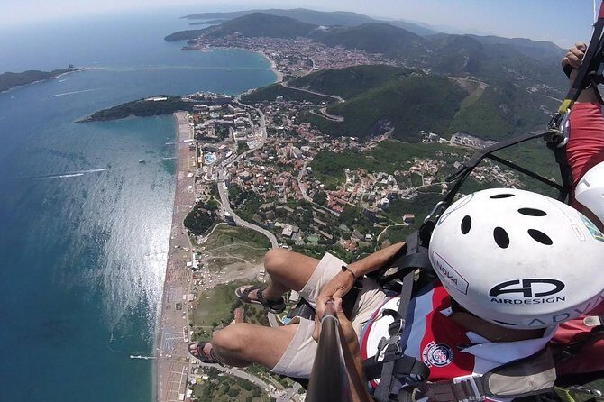 Bečići Standard Paragliding Montenegro /All-inclusive - Why Bečići paragliding is such a good first-flight choice
