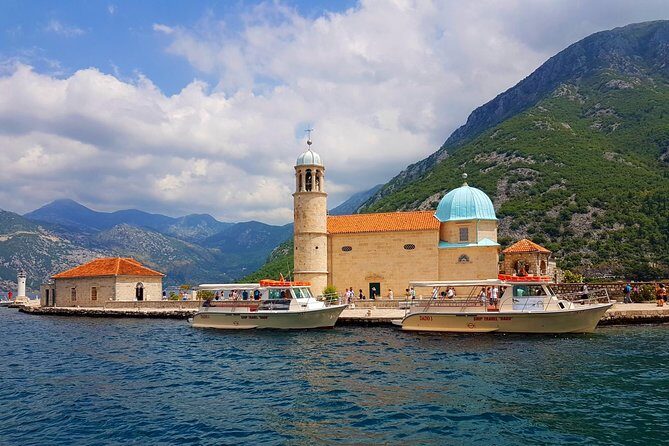 Bike tour - Kotor Bay circle and visit Our Lady of the Rock - Tre Sorelle Palace: a legend-fueled first photo stop