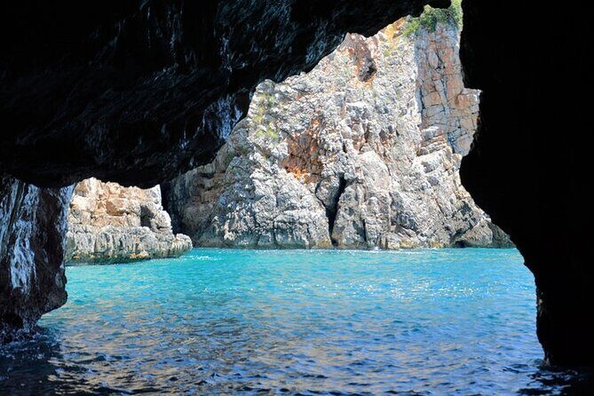 Blue Cave 3 hours GROUP tour with modern speedboat - How Crowds and Weather Can Change Your Exact Day