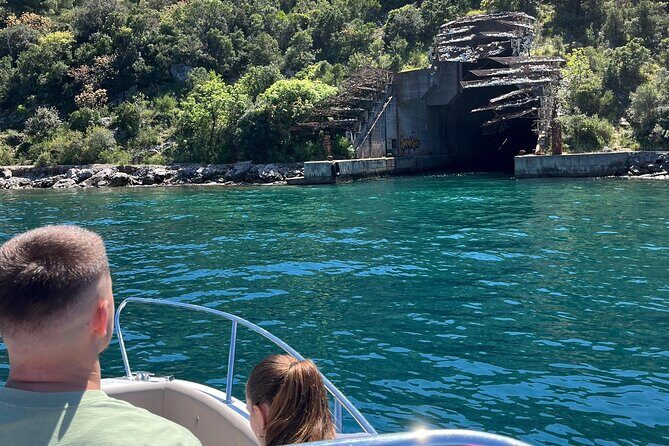 Blue Cave, Lady of the Rocks and Kotor Bay SpeedBoat Tour 3H - Perast’s baroque backdrop: palaces, maritime pride, and a museum option