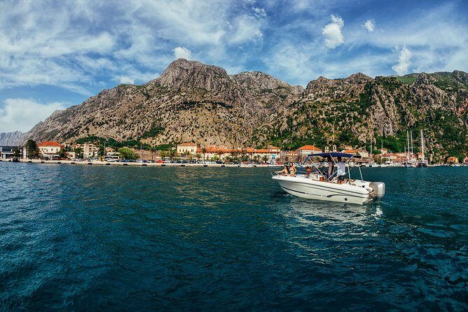 Boat Tour from Herceg Novi: Explore Kotor Bay (4h) (1-6 people) - Stop 2: Perast (About 1 Hour) and the Lunch Window