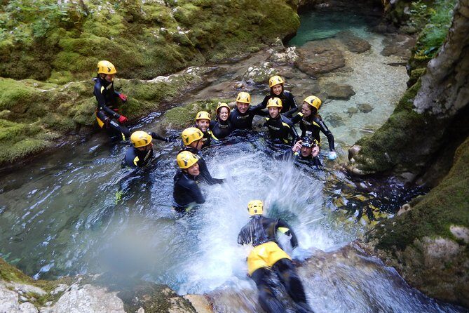 Canyoning in Nevidio Canyon - The food plan: breakfast, lunch, and the quick boosts during the action
