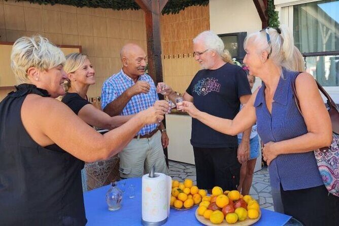Cooking Class with dinner/lunch in Ulcinj Montenegro - Getting to Guest House Vera: find the green market landmark