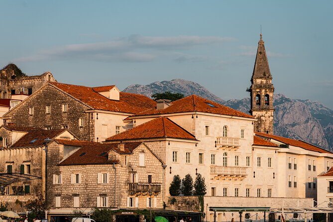 Deluxe Boka Bay Tour with lunch - Perast on foot: short walking time, big visual payoff