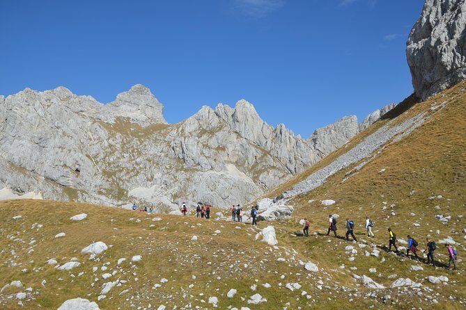 Durmitor – Bobotov kuk (2.523m) Hiking Tour - Surutka valley and the handy mountain-water breaks