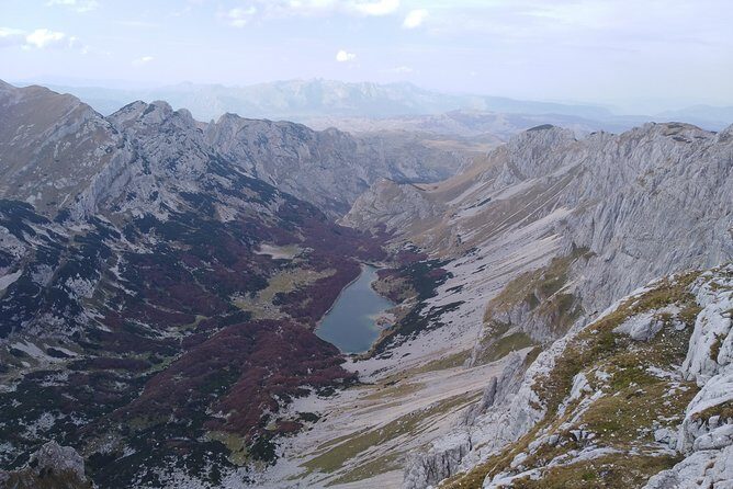 Durmitor – Bobotov kuk (2.523m) Hiking Tour - Soa Heavenly ridge and the Škrčka lakes view
