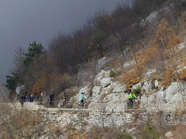 Express Cable Car ascent & 25Turns Epic Bike Descent. - Who should book this ride (and who should pick something else)