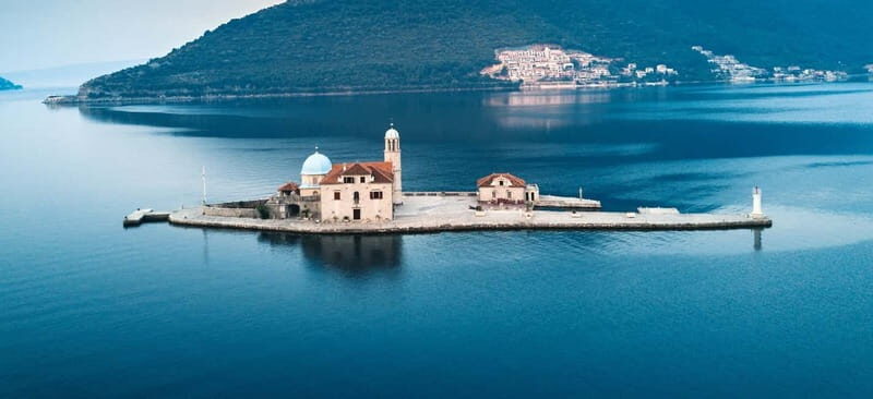 From Dubrovnik: Montenegro Boat Tour from Perast to Kotor - Perast and Our Lady of the Rocks: icon, island, and waterfront charm