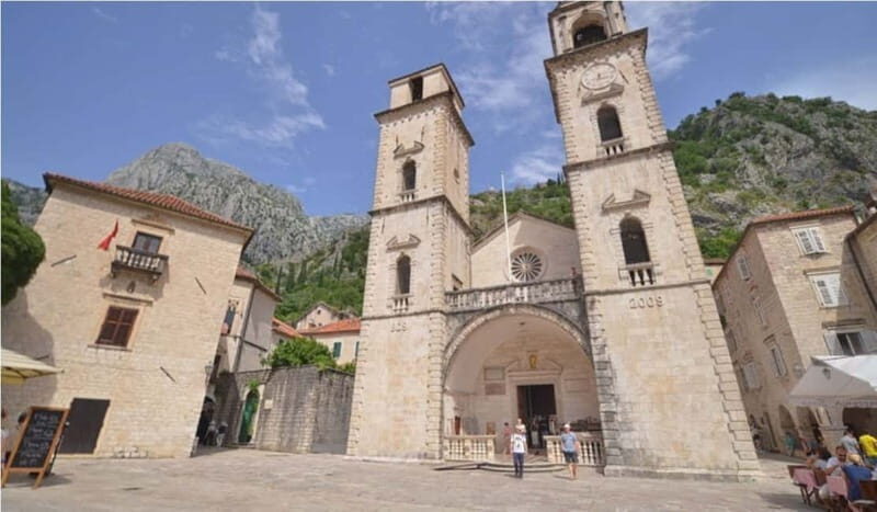 From Dubrovnik: Montenegro Day Trip with Boat Cruise - Should You Book This Kotor Bay Day Trip?