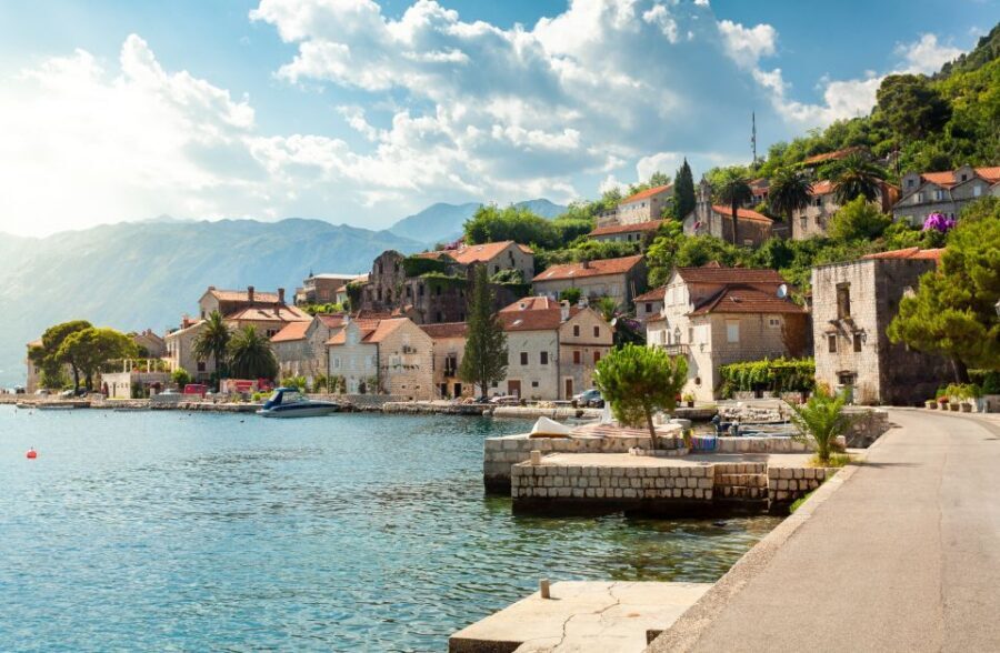 From Dubrovnik: Private Full-Day Tour to Montenegro - Kotor Old Town and the Ramparts: Medieval Streets With Real Options
