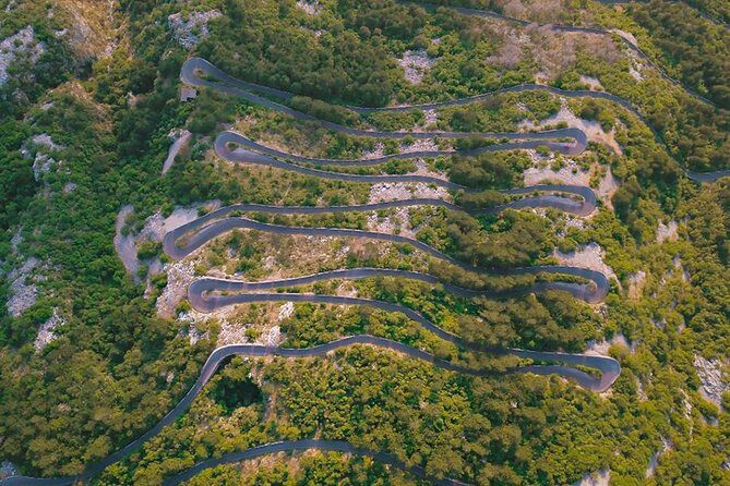 Great Montenegro Tour-Lovcen NP,Mausoleum Lovcen,River of Crnojevic,Sveti Stefan - Sveti Stefan Viewpoint: Quick Look at the Peninsula Hotel Town