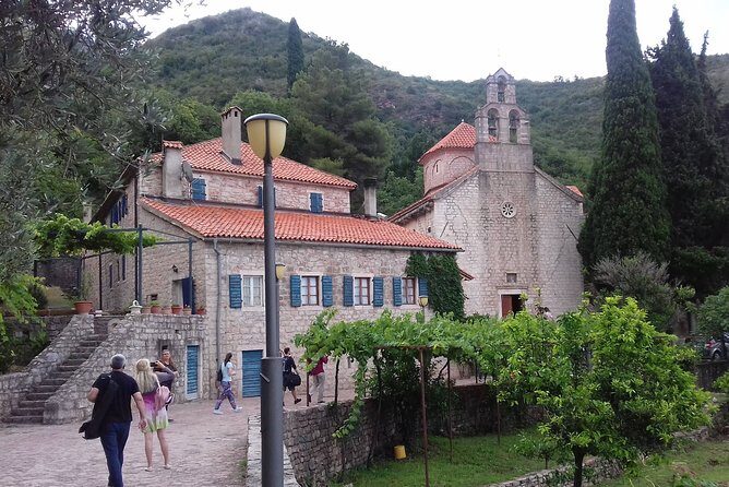 Great tour of coastal monasteries in Budva - Walking on the path of history! - Praskvica Monastery: peach-scented springs, church details, and ancestral graves