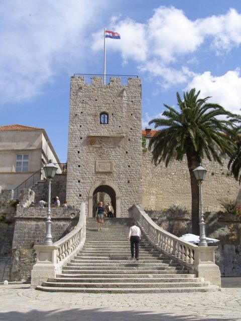 Korčula & Ston Full-Day Private Tour from Dubrovnik - What the English-Speaking Guide Changes