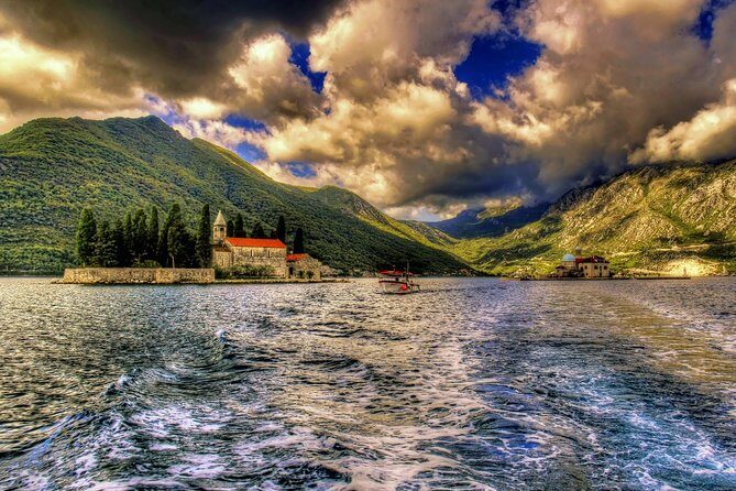 Kotor Fast-Track: Perast Old Town & Our Lady of the Rocks - Stop 2: Our Lady of the Rocks Island Church in 20 Minutes