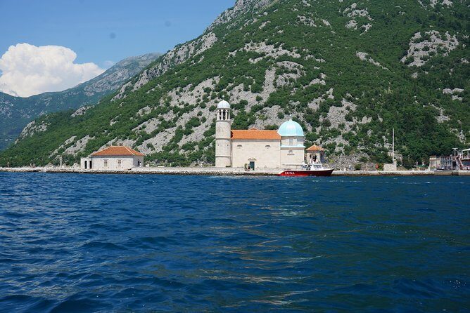 Kotor, Perast and Our Lady of the Rocks private tour - Kotor Old Town in 45 minutes: what you gain from a guided walk