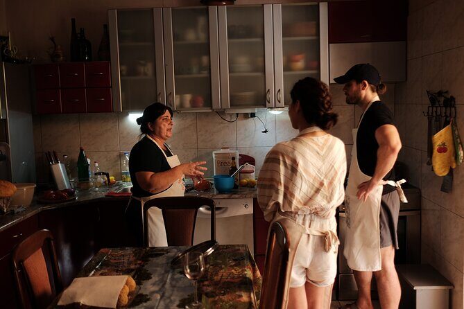 Kotor private cooking class with lunch and Old town guided tour - Who This Kotor Private Cooking Class Suits Best