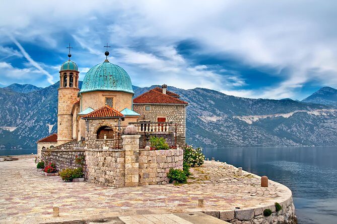 Kotor Private Speedboat Rental: Blue Cave & Lady of the Rocks - Blue Cave swim: when it’s perfect and when timing matters
