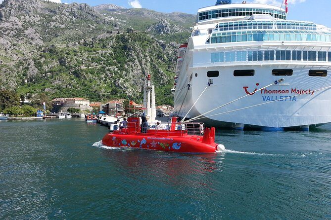 Kotor Red Semi-Submarine Tour: Underwater Cabin Family Adventure - The full schedule: 40 minutes above water, 20 minutes below