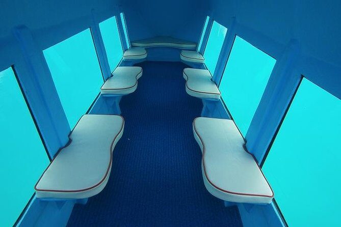 Kotor Red Semi-Submarine Tour: Underwater Cabin Family Adventure - The crew and commentary: why the skipper matters