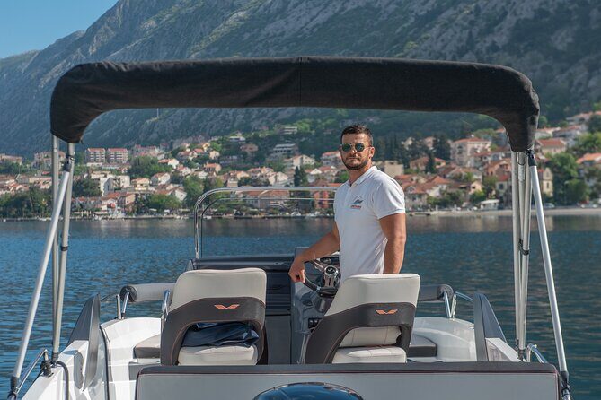 Lady of the Rocks & Perast Kotor Sunset Boat Group Tour (1.5hr) - Guides and captains: what the best days have in common