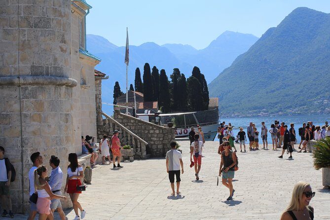 Lady of the Rocks & Perast Old Town Private Tour (up to 5 people) - Should you book Lady of the Rocks & Perast on a private boat?