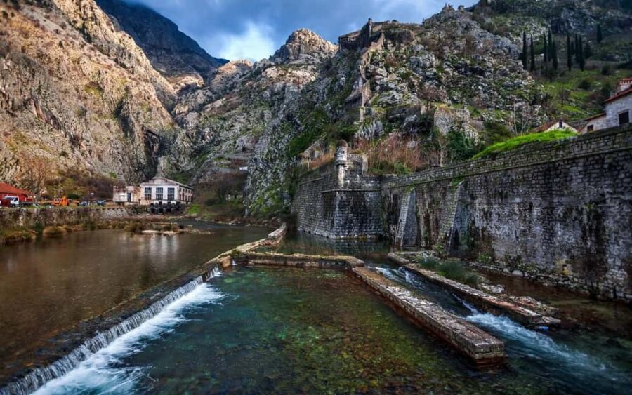 Montenegro & Bosnia 2 Countries in 1 Day Tour from Dubrovnik - Who should book this tour (and who should skip it)