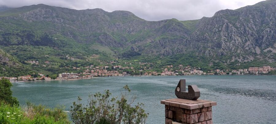 Montenegro: Perast & Kotor - Day Trip from Dubrovnik - Border crossing reality check: passports, patience, and timing