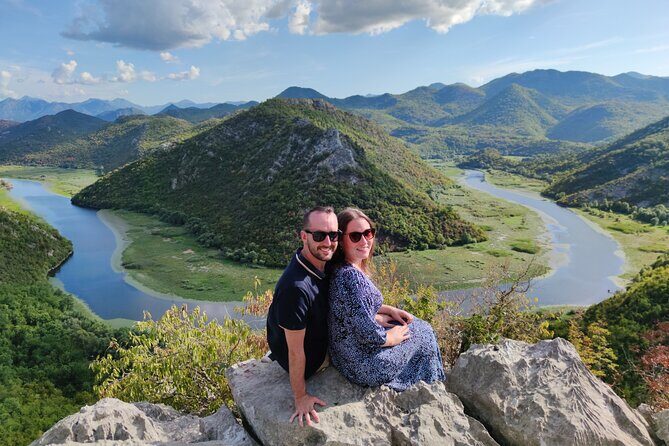 Podgorica Historic, Safari and Winery tour - Skadar lake and River Crnojevica - Macalov Brijeg Juice Break: A Small Stop With Local Flavor