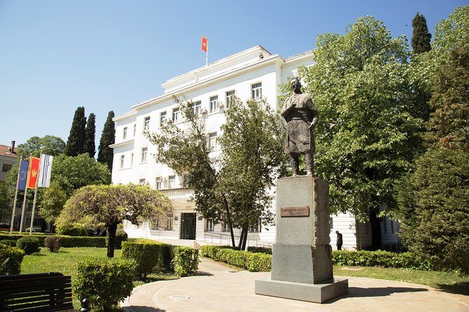Private Podgorica City Walking Tour - Independence Square Meeting: Trg Nezavisnosti to the Fountain