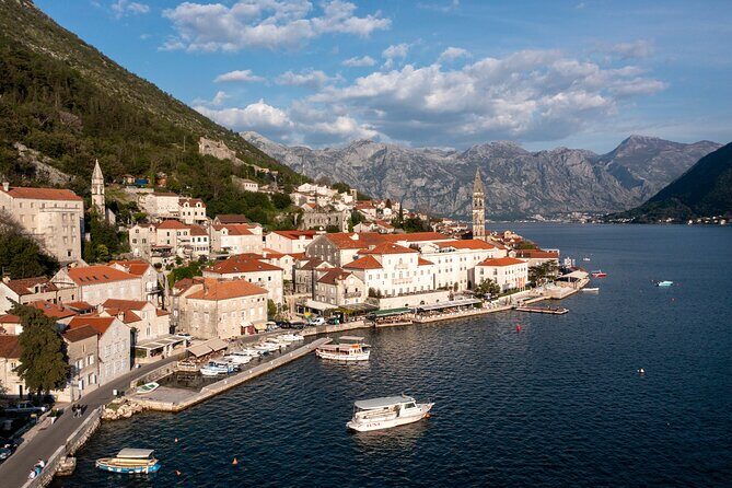 Private tour Perast and Our Lady of the Rocks 1.5h - Perast old town in a tight 30 minutes: where the details matter