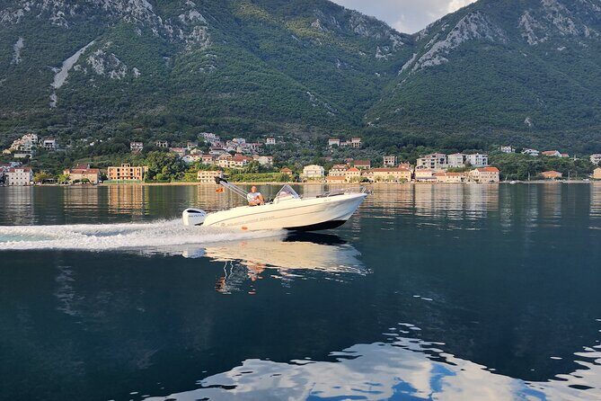 Private tour Perast and Our Lady of the Rocks 1.5h - Our Lady of the Rocks: what you get in 20 minutes (and what costs extra)