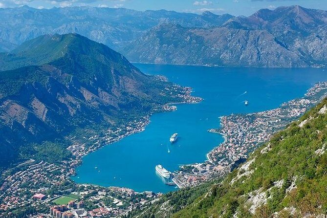 Private Transfer from Kotor to Tivat airport - Timing Reality: 20–25 Minutes and Your Flight Buffer