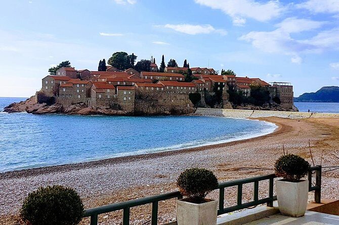 Sveti Stefan, Budva and Kotor - How the day flows from the Port of Kotor