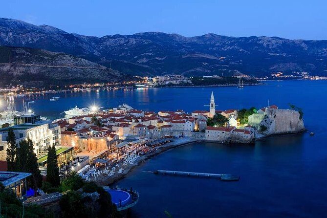 Sveti Stefan, Budva and Kotor - Sveti Stefan: the causeway hotel that steals your camera