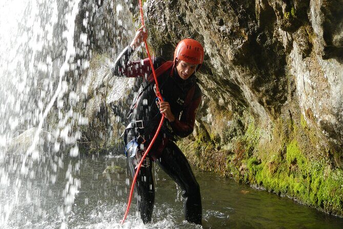 Sveti Stefan canyon - How the 30-minute briefing sets you up for safer, better rappels