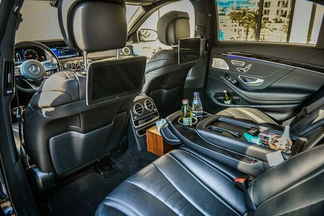 Transfer Podgorica Airport-city center - Driver experience and local help (a nice bonus)